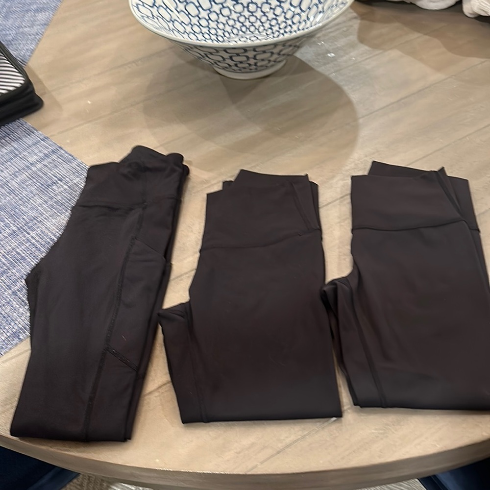 Size 4 Lululemon leggings